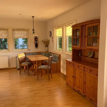 Freistehendes Einfamilienhaus Mit Boddenblick Naehe Ostsee Nyaraló Fuhlendorf