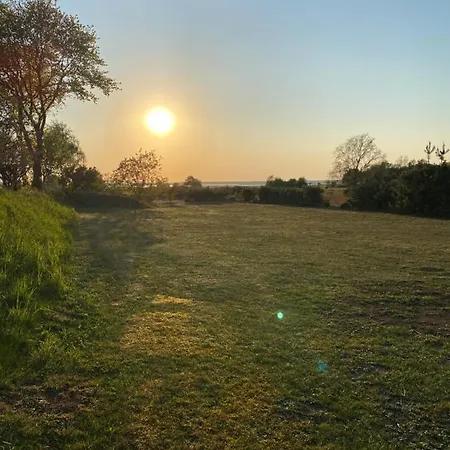 Freistehendes Einfamilienhaus Mit Boddenblick Naehe Ostsee * Fuhlendorf (Mecklenburg-Vorpommern)