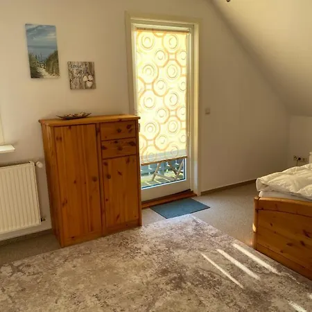 Freistehendes Einfamilienhaus Mit Boddenblick Naehe Ostsee