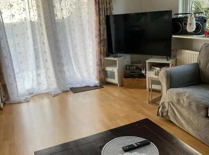 Freistehendes Einfamilienhaus Mit Boddenblick Naehe Ostsee Feriehus Fuhlendorf (Mecklenburg-Vorpommern)