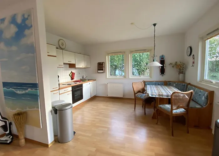 Freistehendes Einfamilienhaus Mit Boddenblick Naehe Ostsee Feriehus *