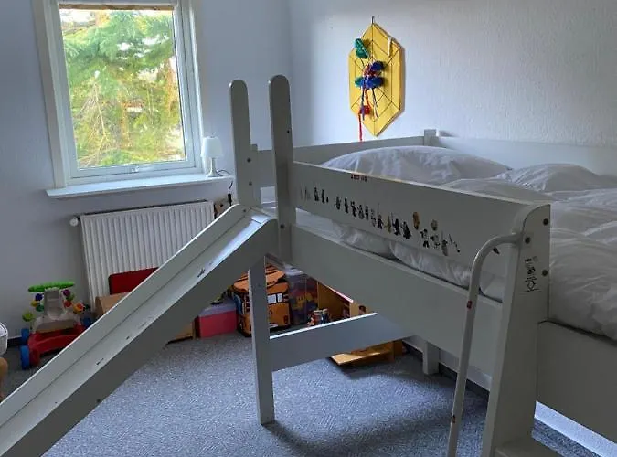 Feriehus Freistehendes Einfamilienhaus Mit Boddenblick Naehe Ostsee Fuhlendorf (Mecklenburg-Vorpommern)