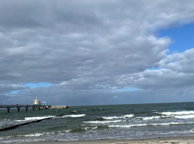 Freistehendes Einfamilienhaus Mit Boddenblick Naehe Ostsee Feriehus Fuhlendorf (Mecklenburg-Vorpommern)